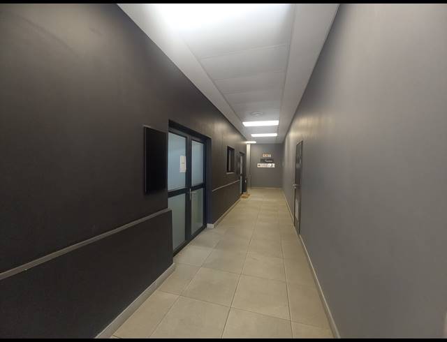 274M² OFFICE TO LET IN BALLITO CENTRAL